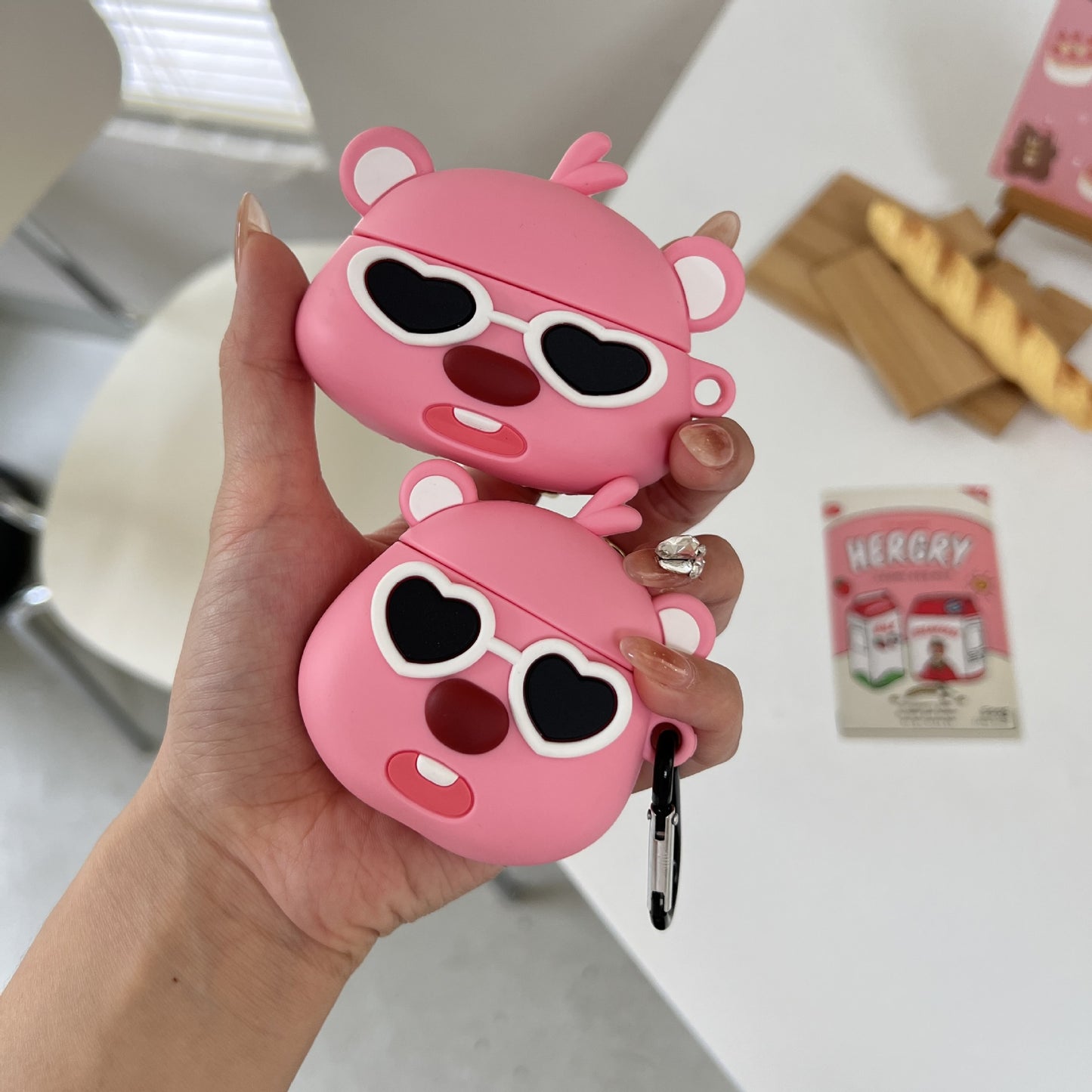 AirPods Case | INSNIC Creative Cute Sunglasses Little Beaver